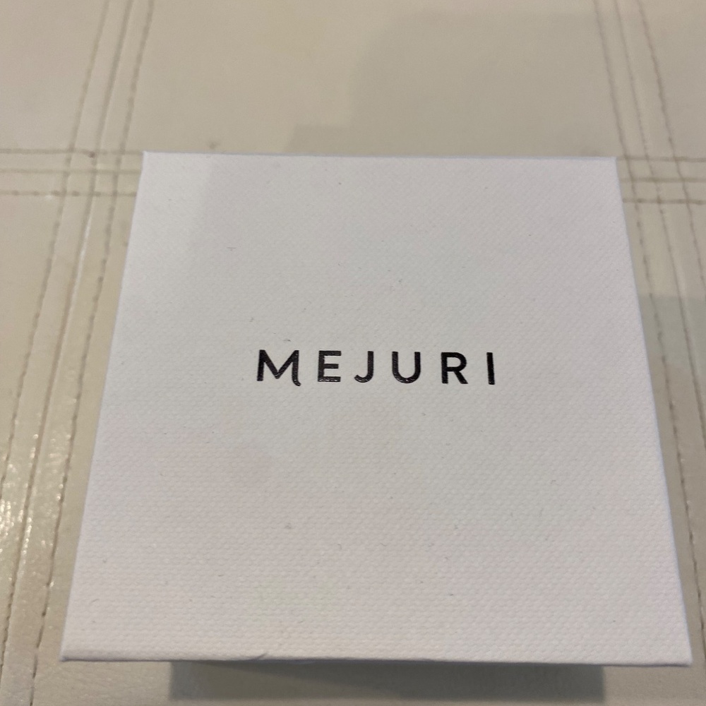 Mejuri Natural 3 Diamond 14kt Yellow Solid Gold Band Sz 6 - Picture 5 of 5